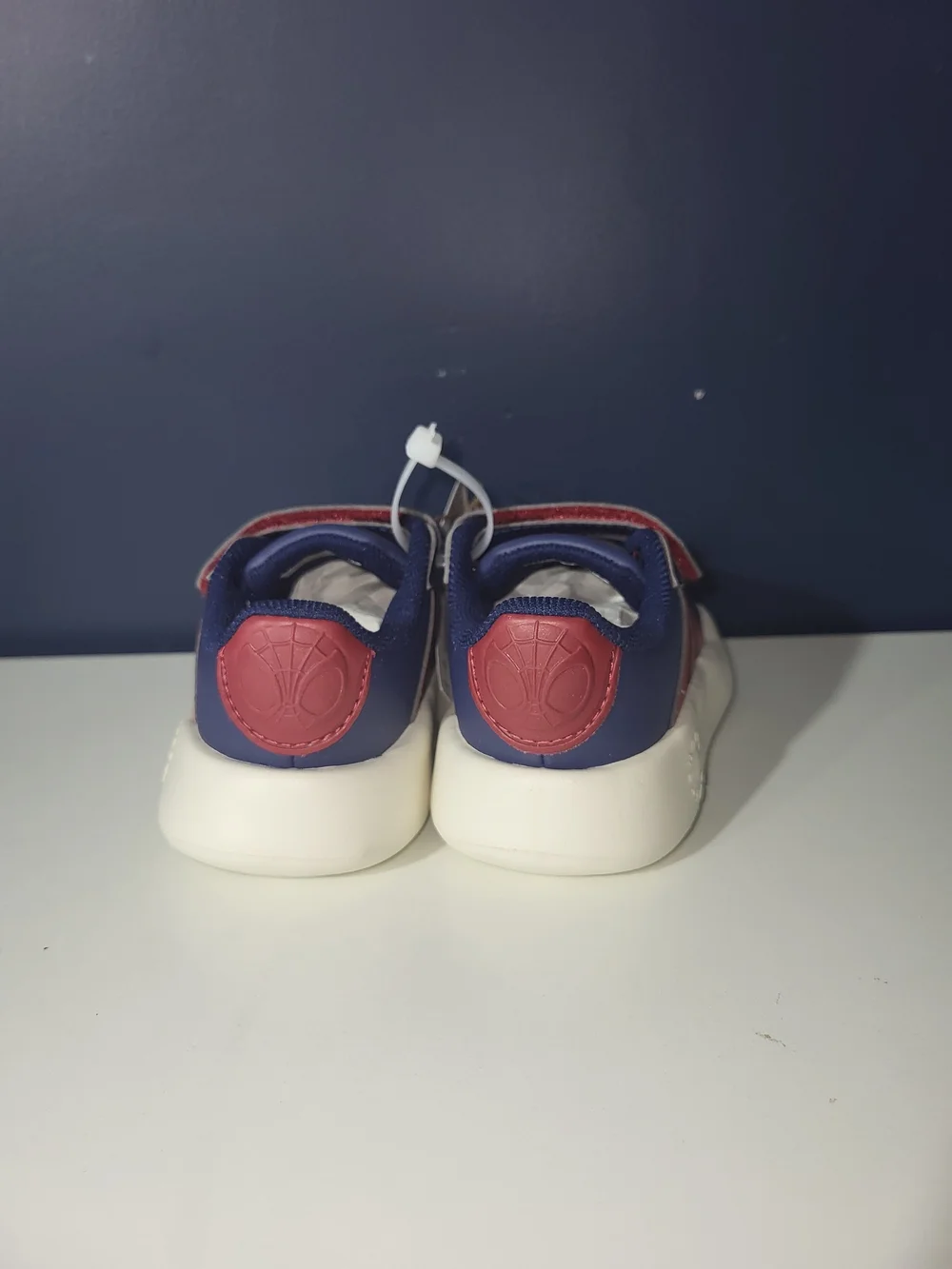 adidas Kids' Navy and Red Spider-Web Velcro Sneakers Size 6k 6c